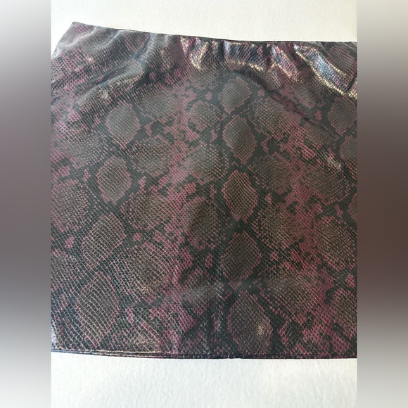 Jason Wu Snake Print Faux Leather lined Mini Skirt Purple Black Size 14 - Picture 7 of 8